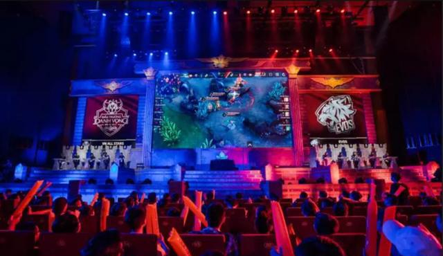 但国足当前 但国足当前