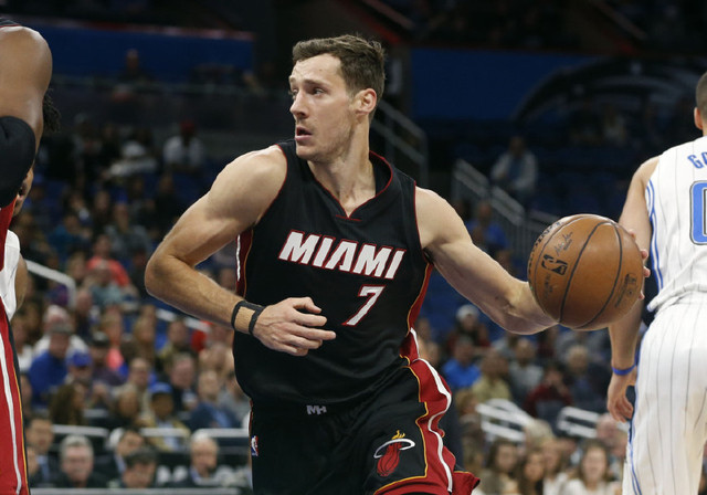 貝巴觀點：曼聯宜添強力後衛，瞄準新賽季英超冠軍！.